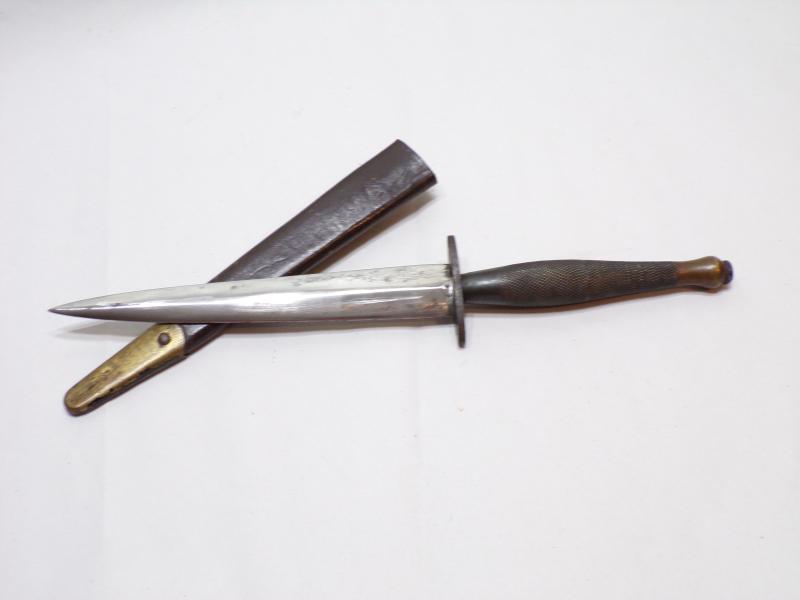 WW2 2nd Pattern Fairbairn Sykes Fighting Knife.